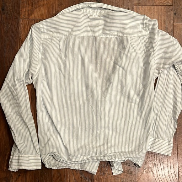 Patagonia organic cotton button up - Picture 4 of 4